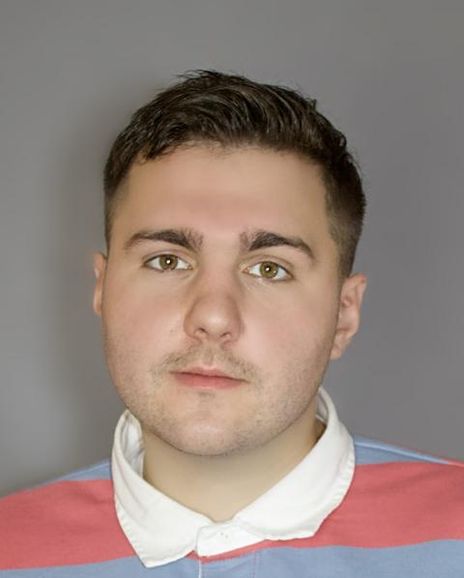 Benjamin Mills Headshot