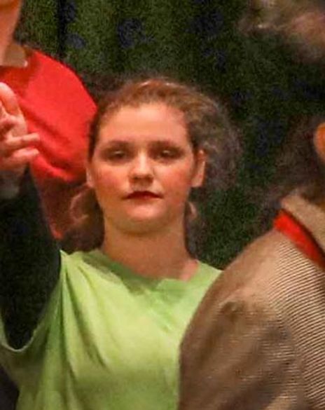 Emily Barkin Headshot