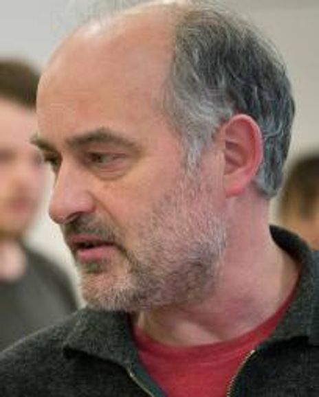 Louis Hilyer Headshot