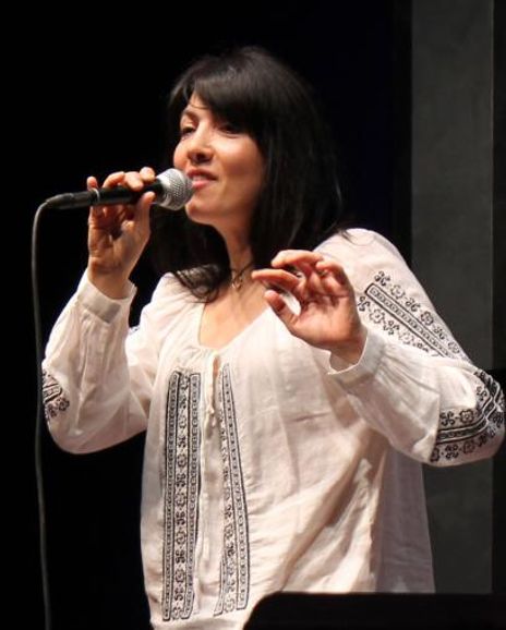 AnnMarie Milazzo Headshot