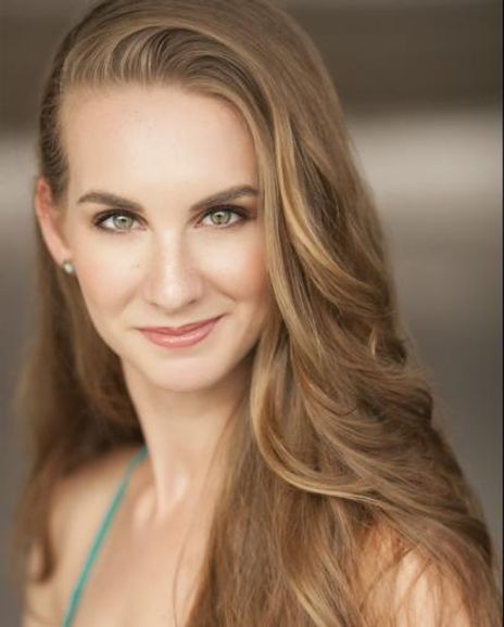 Megan Tatum Headshot