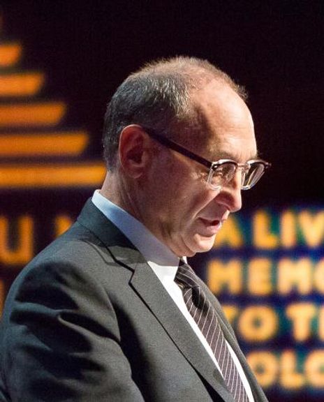 Bruce Ratner Headshot