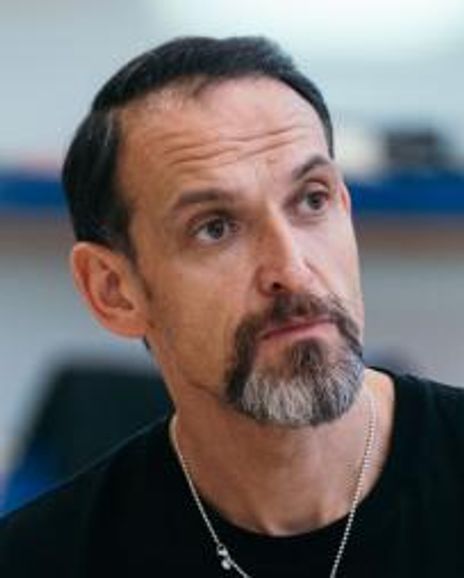 Nicholas Khan Headshot