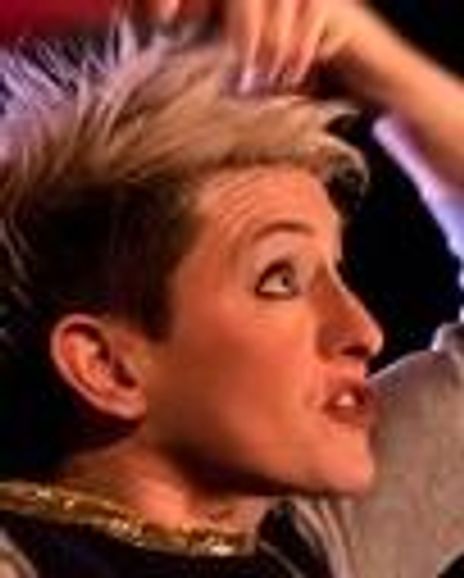 Amanda Crockett Headshot