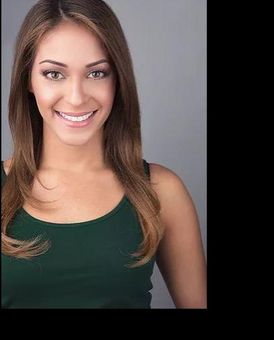 Shani Talmor Headshot