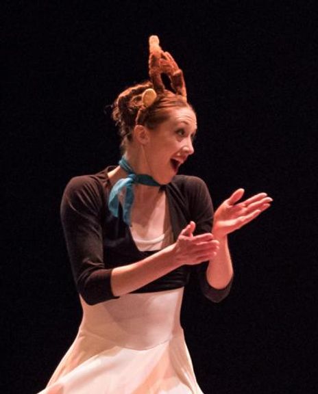 Whitney Huell Headshot