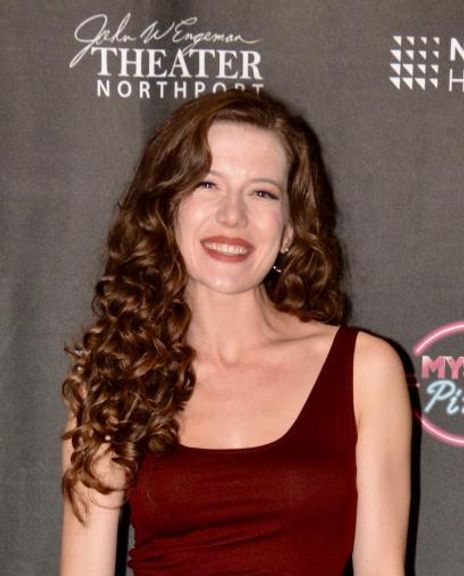 Carey Blackburn Headshot