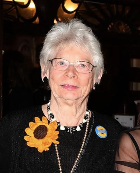 Beryl Bamforth Headshot