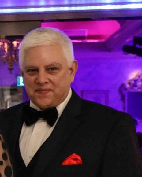 Paul Keller Headshot