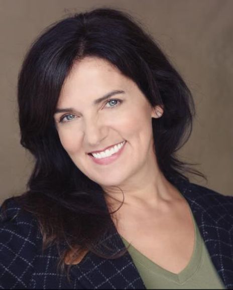 Kim Bretton Headshot