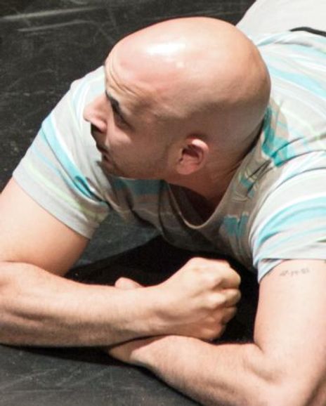 Victor Alamanzar Headshot