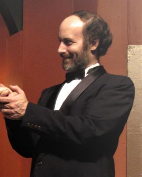 Tom Steenburg Headshot