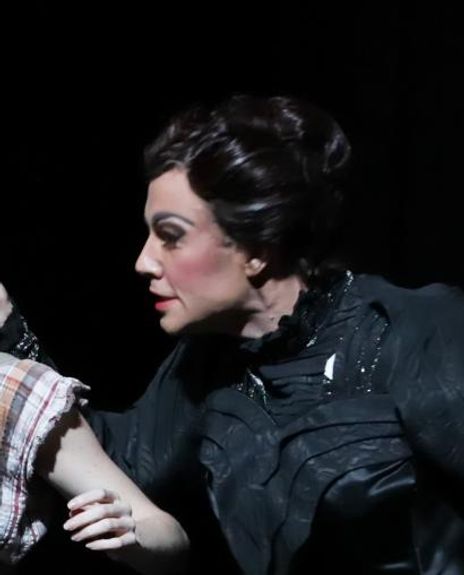 Oliver Halkowich Headshot