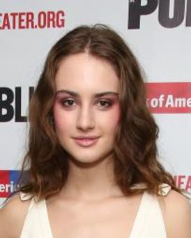 Grace Van Patten Headshot