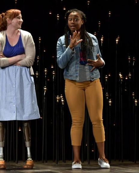 Tonasia Jones Headshot