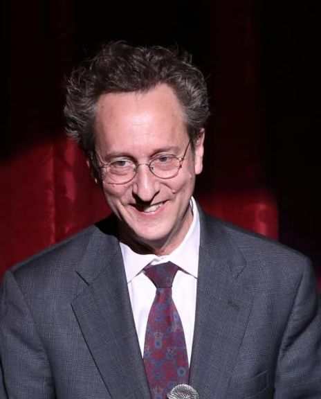 Phil Weinberg Headshot