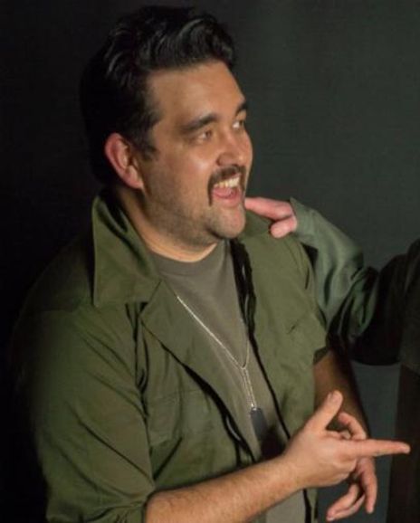 Gregory Dunn Headshot