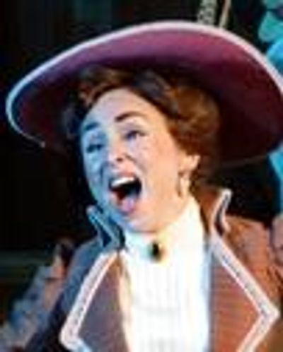 Samantha Spiro Headshot