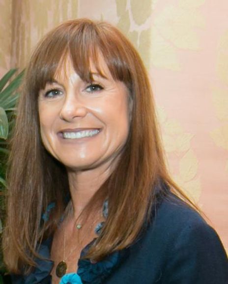 Michele Jacobs Headshot