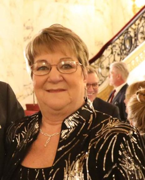 Joanne Lawson Headshot