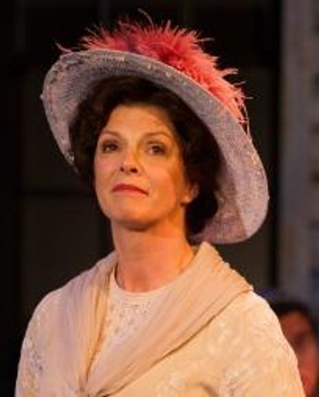 Peggy Yates Headshot