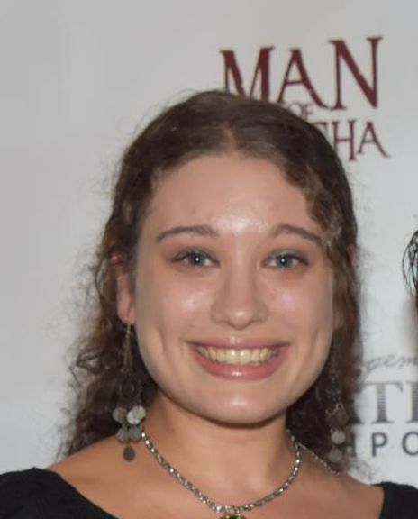 Leila Scandar Headshot