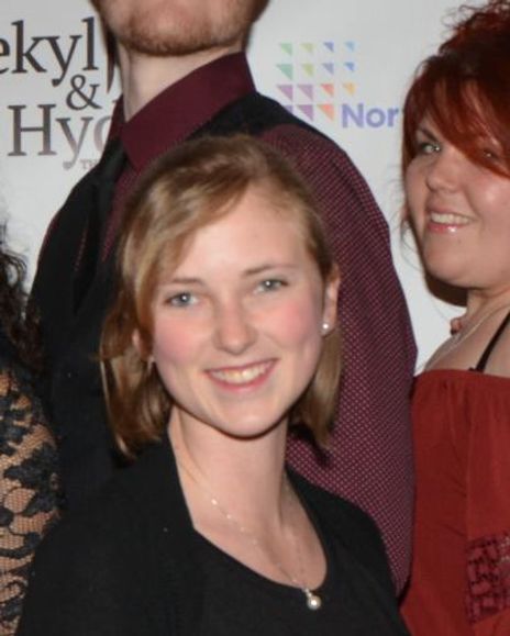 Ethan Carelton Headshot