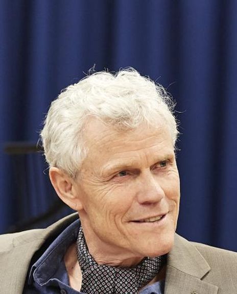 Andrew Hall Headshot