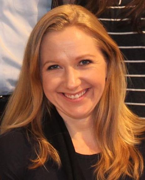 Maggie Alexander Headshot