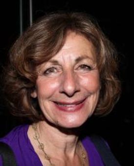 Carole Schweid Headshot