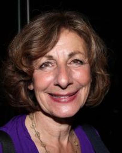 Carole Schweid Headshot