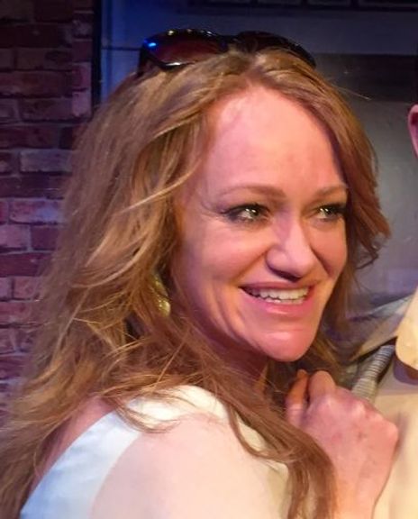 Melanie Glancy Headshot