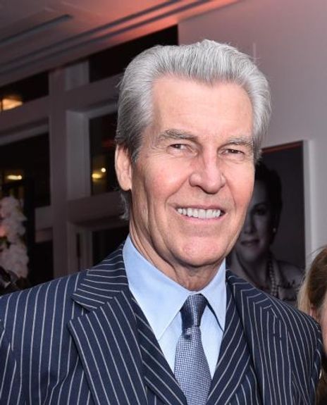 Terry J Lundgren Headshot