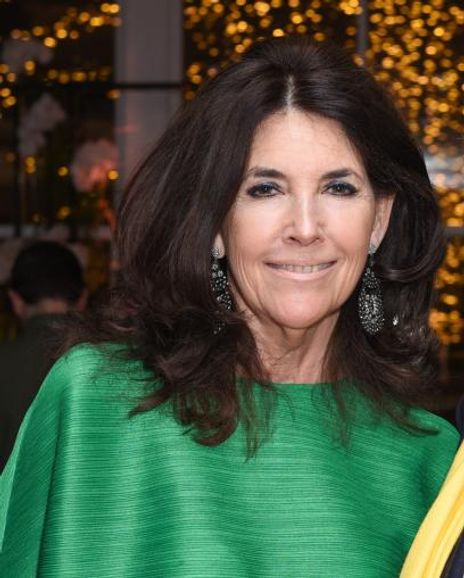 Mary Deaton Phillips Headshot