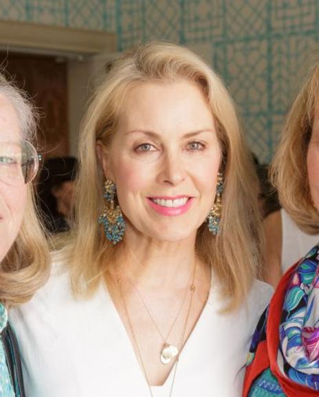 Mary Horton Headshot