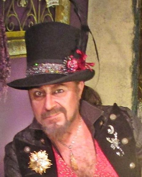 Edward R. Cox Headshot