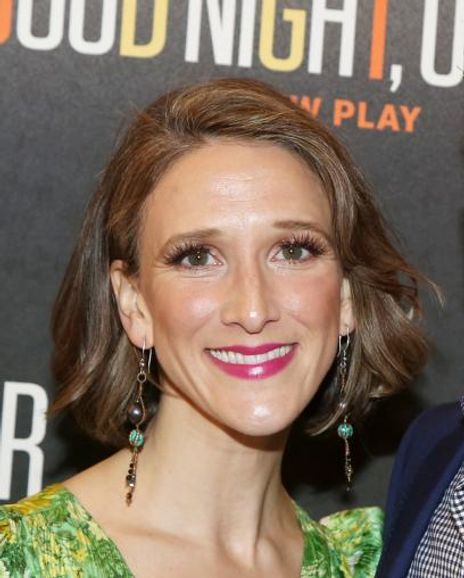 Keely Hutton Headshot