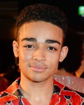 Alex Thomas-Smith Headshot