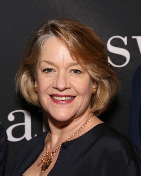 Deirde Madigan Headshot