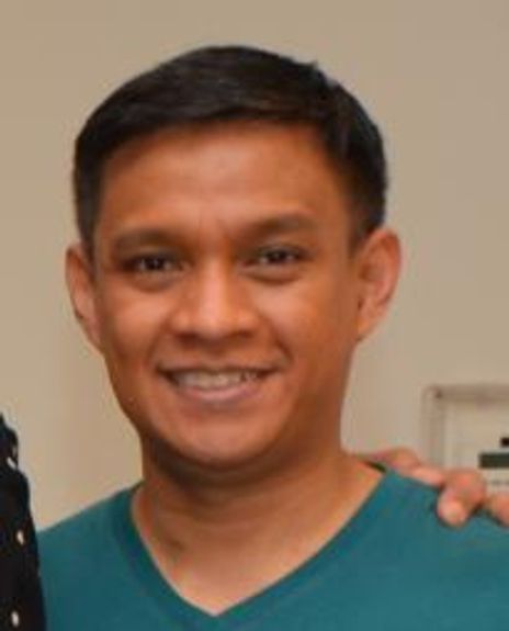 Rogelio B. Penaverde Headshot