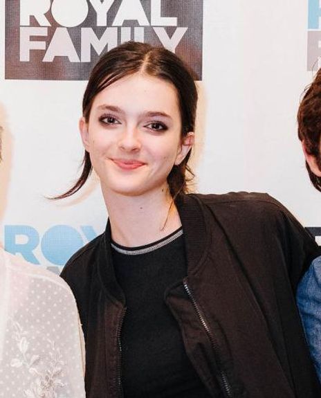 Imogen Williams Headshot