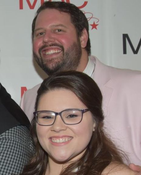 Elaine Brier Headshot