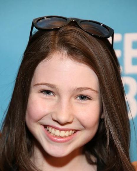 Carly Grendall Headshot