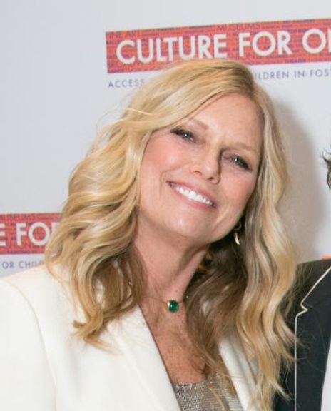 Patti Hansen Richards Headshot