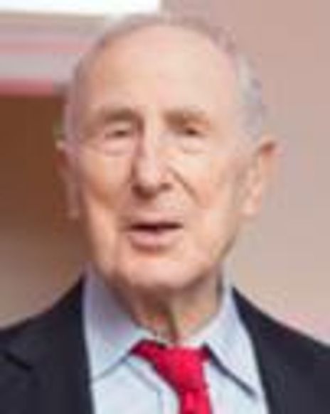 Michael Curtis Headshot