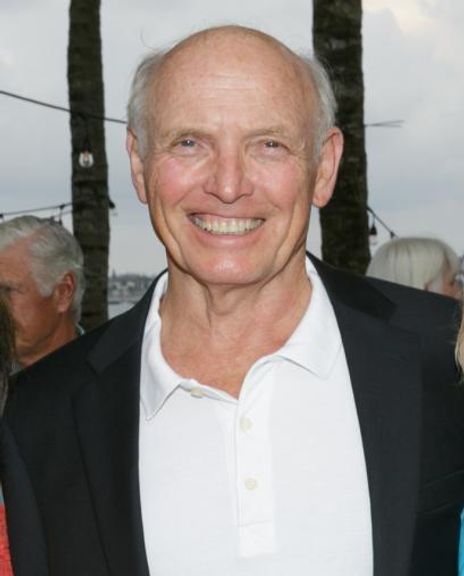 Raymond Tollman Headshot