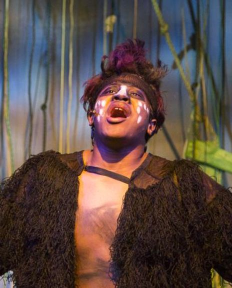 Juwon Perry Headshot