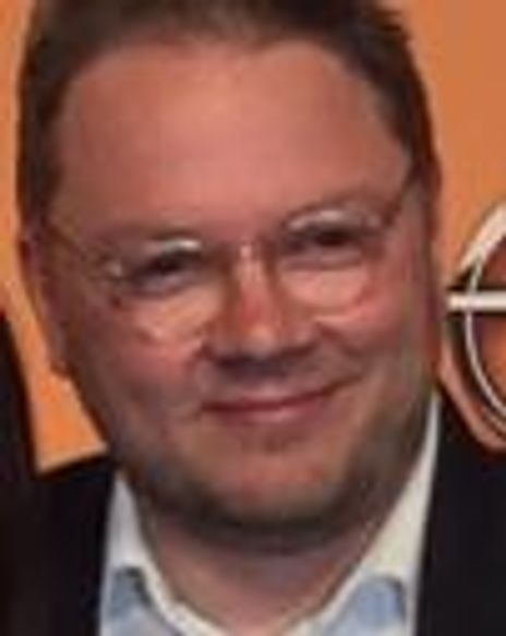 Marc Schubring Headshot