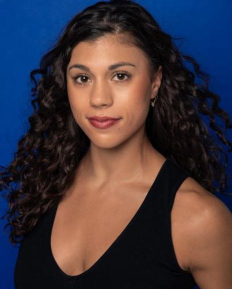 Lauren Celentano Headshot