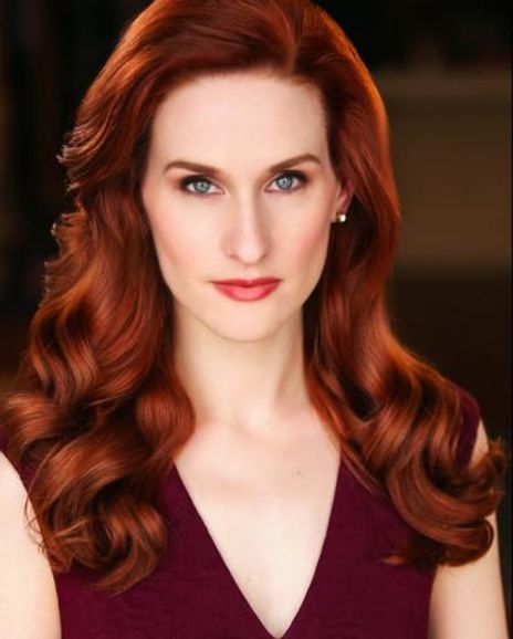 Maeghan Looney Headshot